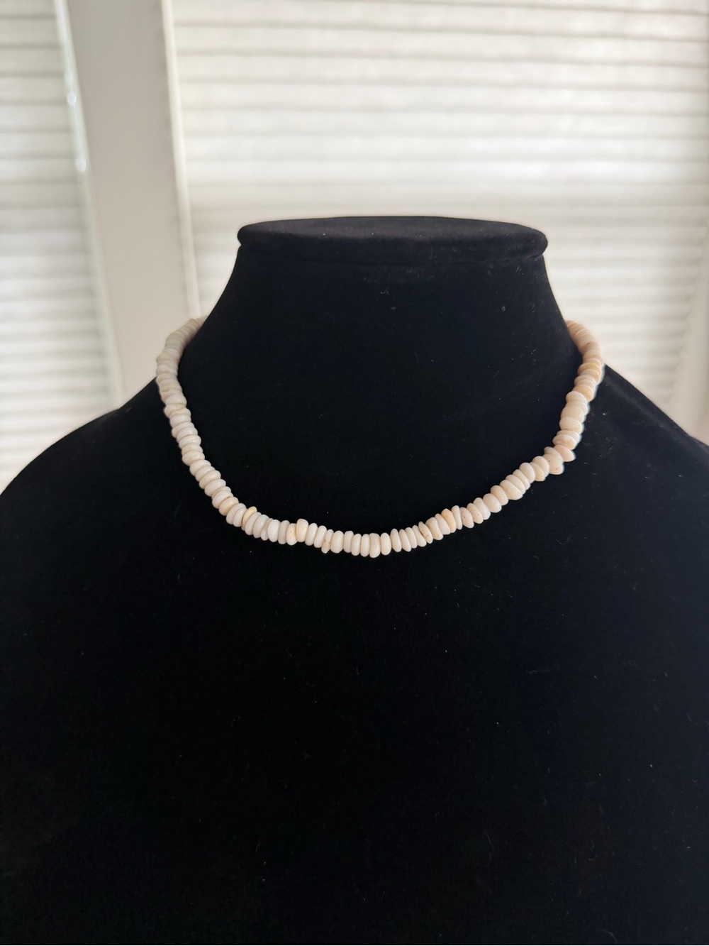 Vintage Cream Bead Choker Necklace - Women Jewelry